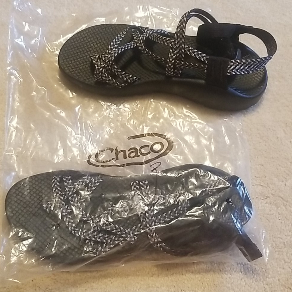BRAND NEW in bag Chaco sandals sz 8